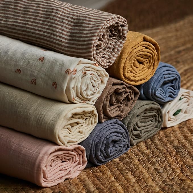 Huxie Swaddle - 100% Organic Cotton - Muslin Swaddle Blankets for Newborn, 47" x 47" (Rainbows)