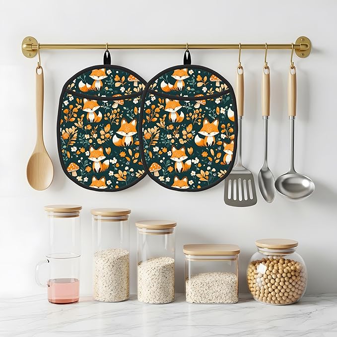 Pot Holders 2 Pack Silicone, Cotton Lining, Heat Resistant to 500°F (260°C), Non-Slip Grip, 7.5"x9.4" Oval Kitchen Hot Pads for Oven, Cooking (Fox, Potholders)
