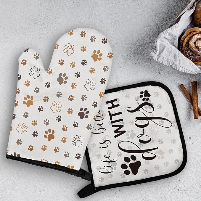 OHSUL Paw Print Oven Mitts and Pot Holders Set, Heat Resistant Oven Gloves with Dog Paws Design in Beige, Perfect for Women. Dog Lovers Kitchen Decor, Owner Mom Gifts.