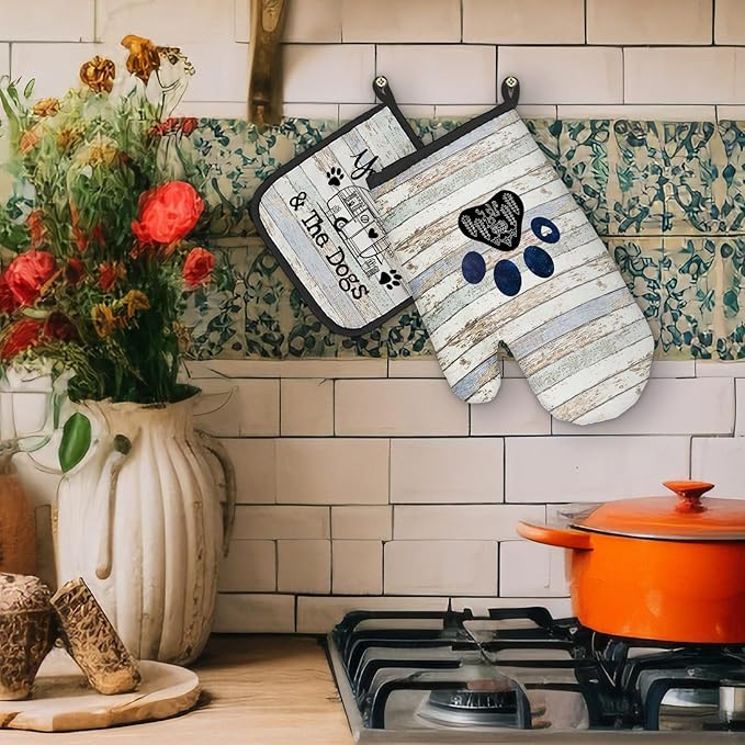Camper Dog Lover Gifts Oven Mitts and Pot Holders Sets, Gifts for Camping Dog Lovers Kitchen Accessories Sets, Camping Dog Themed Heat Resistant Oven Glove Potholders for Rv Kitchen Cooking BBQ