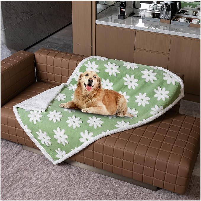 Maidewow Waterproof Pet Blanket,Dog Bed Covers Couch Sofa Stylish Jacquard Pets Throw Blankets for Puppy Cats Washable Reversible Furniture Protection Covers (Green Flower,S)