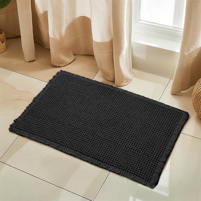 SUBRTEX Waffle Braided Bath Mat, 20" x 32" Soft Waffle Bath Rugs, Absorbent Non Slip Bathrooom Mats, Machine Washable Area Rug for Bathroom, Quick Dry, Black