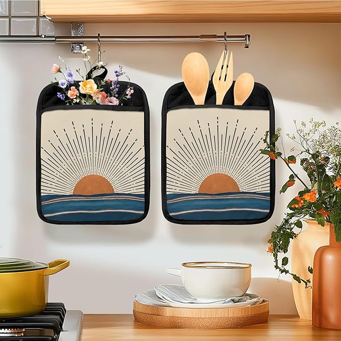 Vintage Boho Sun Sunshine Ocean Pot Holders for Kitchen, Sunshine Gifts, Retro Mid Century Coastal Beach Heat Resistant Hot Pads and Oven Mitts for Baking Cooking