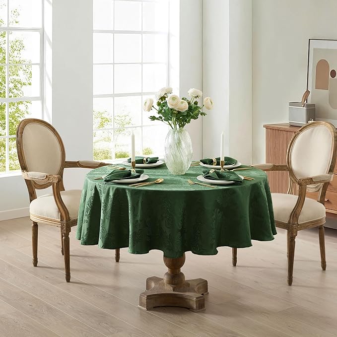 Newbridge Barcelona Damask Fabric Napkins, Set of 4, Hunter Green – No Iron, Soil Resistant Cloth Napkins for Dining, Parties and Holidays