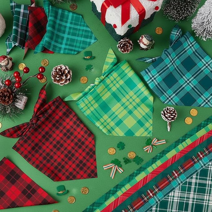 Abbylike 50 Pcs Valentine's & St. Patrick's Day Dog Bandanas Bulk Red & Green Plaid Bandanas for Dogs Triangle Kerchief Bib Scarf for Pet Holiday Costume Photo Props Accessories (31.5 x 21.7 x 21.7)