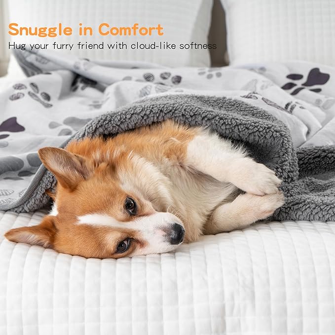 CAPT.SNOOZE Waterproof Dog Blankets Pet Blanket 60"x80", Soft Fluffy Sofa Car Bed Protector, Reversible Sherpa Fleece Dog Blanket for Large Dogs (Light Grey-Paws)