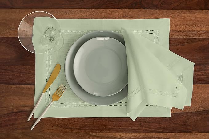 Solino Home Linen Cloth Napkins Set of 4-100% Pure Linen Sage Green Dinner Napkins 20 x 20 Inch for Winter, Spring, St Patricks Day, Easter - Double Hemstitch, Handcrafted and Machine Washable