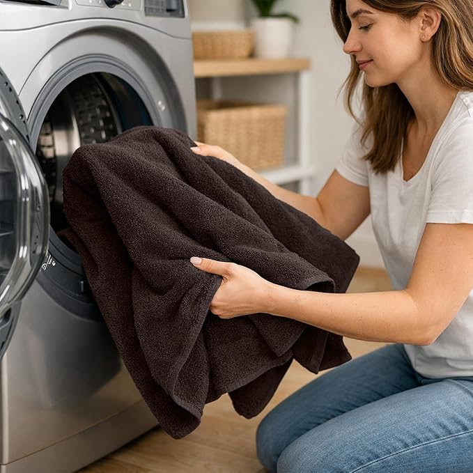 RIVERSIDE Pack of 8 Towels Set, 2 Large Bath, 2 Hand, 4 Face Washcloths, 100% Cotton Hotel Quality, Super Soft, Quick Dry, Highly Absorbent Perfect for Bathroom, Brown