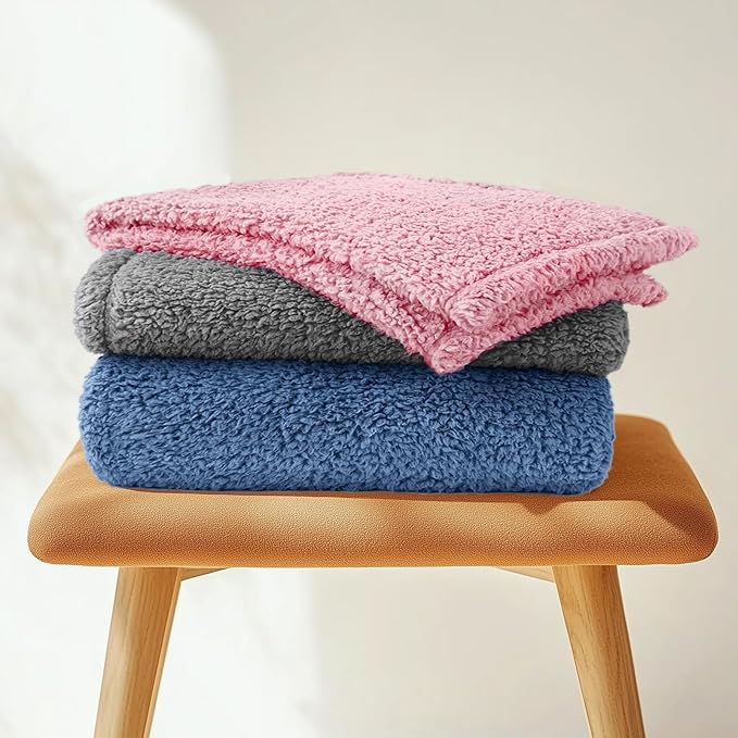 Luciphia Premium Fleece Pet Blanket for Small Medium Dogs Puppy Soft Sherpa Calming Cat Throw Blankets(Grey,57x40 inches)