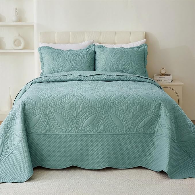 Cmfshape Oversize King Bedspread 114"x102",3 Pieces California King Size Quilt,Lightweight Blue Quilt Set for All Season,Modern Coin Pattern Bedding Set(1 Quilt,2 Pillowshams)