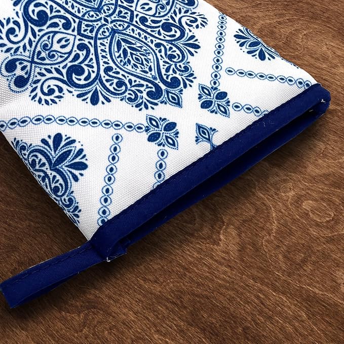 Vintage Navy Blue Floral Boho White Mini Silicone Oven Mitts, Heat Slip Resistant Kitchen Gloves 2-Pack Set, Soft Short Small Oven Mittens Pot Holders for Baking Grilling Barbecue Microwave Gift