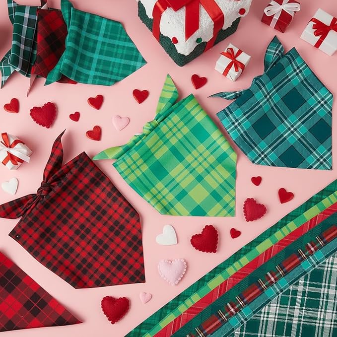 Abbylike 50 Pcs Valentine's & St. Patrick's Day Dog Bandanas Bulk Red & Green Plaid Bandanas for Dogs Triangle Kerchief Bib Scarf for Pet Holiday Costume Photo Props Accessories (19.7 x 13.8 x 13.8)