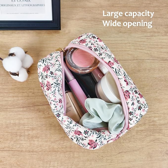 STARDW Cute Quilted Floral Makeup Bag for Women, Large Capacity Travel Toiletry Bag with Zipper and Canvas Lining