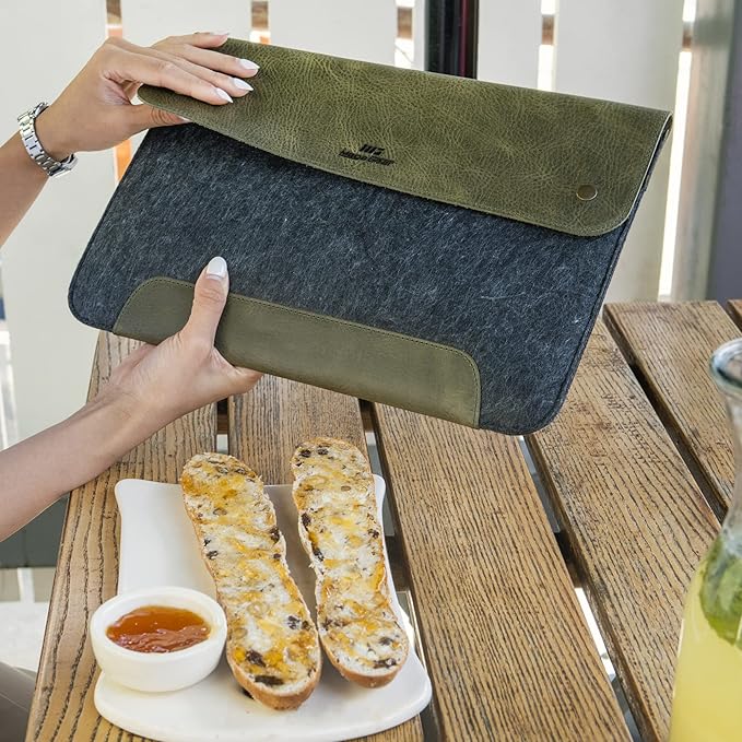MegaGear Genuine Leather and Fleece MacBook Bag Laptop Sleeve for MacBook Pro and MacBook Air Case 14 Inch - 13 Inch (M4, M3, M2, M2, M1, Pro, Max) 13.3 Inch, iPad Pro 12.9 Inch - 2020 to 2024 Models