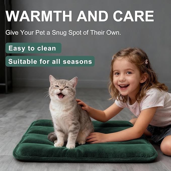 Fogkiss Dog Bed Mat, Reversible Dog Crate Pad with Washable Kennel Mat and Soft Foam, Flat Pet Bed for Dogs & Cats, for Crates Carriers & Travel (Green, 18" L*12" W*1.5" Th)