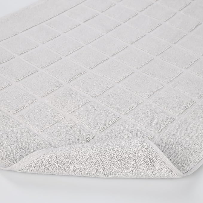 Superior 100% Cotton Bathmat Set, Bath Mats, Bathroom Decor, Shower, Bathtub Essentials, Home Accessories, Small Washable Rug, No Backing, Heavyweight, Nora Collection, Set of 2, 22" x 35", Silver