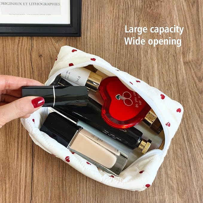 STARDW Cute Quilted Makeup Bag for Women, Large Capacity Travel Toiletry Bag with Zipper and Canvas Lining