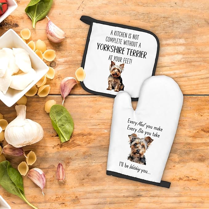 Yorkshire Terrier Gifts Dog Oven Mitts and Pot Holders Sets, Yorkshire Terrier Dog Decor Kitchen Accessories Sets, Complete Without Dogs Heat Resistant Oven Glove Potholders for Kitchen Baking