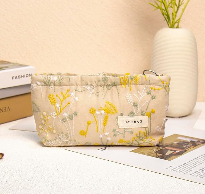 getgto 2 Pcs Makeup Bags, Large Cosmetic Bag Travel Toiletry Bag Organizer for Women, Embroidery Craft, Floral Makeup Bag Small Cosmetic Pouch Purse with Zipper Gifts for Girls Teen