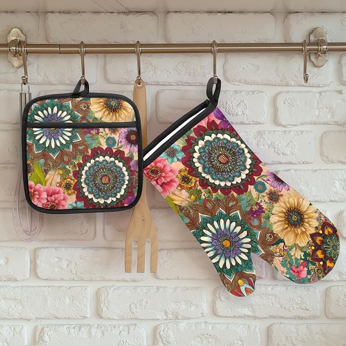 Oven Mitts and Pot Holders, Bohemian Floral Kitchen Mittens and Pot Holder 2Pcs Set, Retro Pattern High Heat Resistant Kitchen Hot Pads and Mitts for Chef Cooking, Baking, BBQ, Picnic