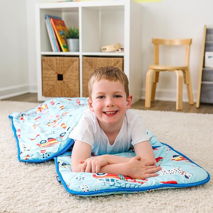 Wildkin Kids Plush Nap Mat – Soft, Cozy, Convenient for Daycare & Preschool