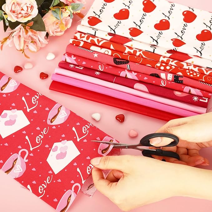 Whaline 20Pcs Valentine's Day Cotton Fabric Bundles Rose Red Pink Heart Love Printed Fat Quarters Quilting Patchwork 9.8 x 9.8Inch Squares Sewing Fabrics for DIY Handmade Crafting Home Party Decor