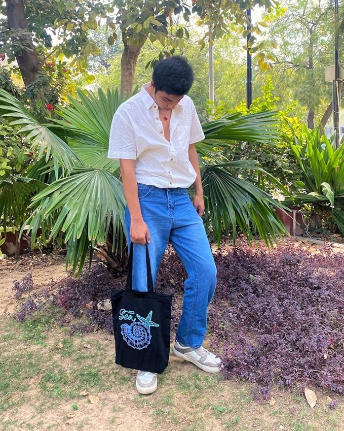 Ecoright Tote Bag for Women with Zipper, Small Tote Bag, Canvas Bag, Reusable Cotton Bag for Beach, Grocery, School & Work