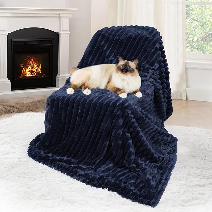 ZAKAPAWS Waterproof Dog Blanket, Soft Fleece Blanket for Couch Protector, Reversible Pet Blankets Furniture Protector Cover for Small Medium Large Dogs Cats (Navy, 30"x40")
