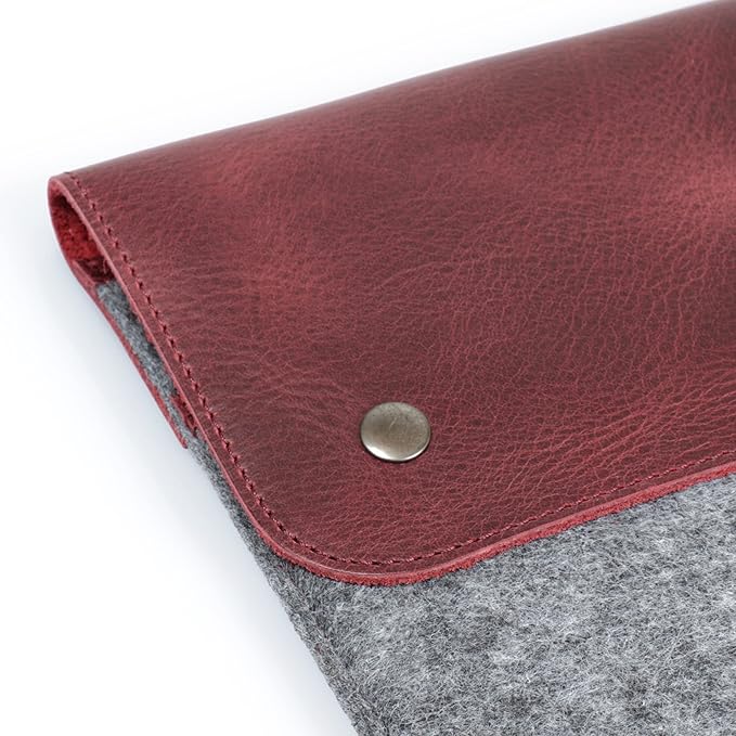 MegaGear Genuine Leather and Fleece MacBook Bag Laptop Sleeve for MacBook Pro and MacBook Air Case 14 Inch - 13 Inch (M4, M3, M2, M2, M1, Pro, Max) 13.3 Inch, iPad Pro 12.9 Inch - 2020 to 2024 Models