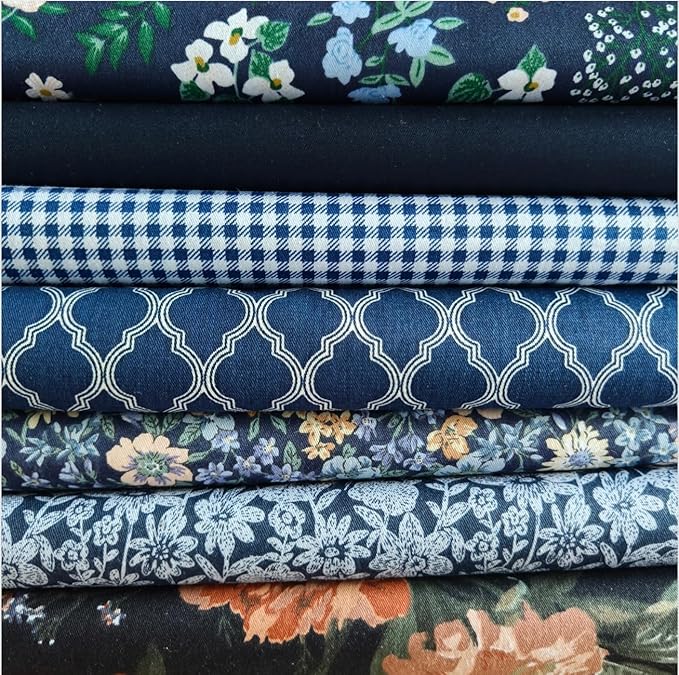 7Pcs 9.8" x 9.8"(25 * 25CM) Cotton Fabric DIY Making Supplies Quilting Patchwork Fabric Fat Quarter Bundles DIY for Quilting Cotton Patchwork Cushions (Navy, 9.8" x 9.8")