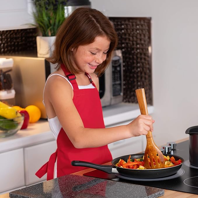 Kids Apron, Small, 100% Cotton With An Adjustable Strap to fit All Ages