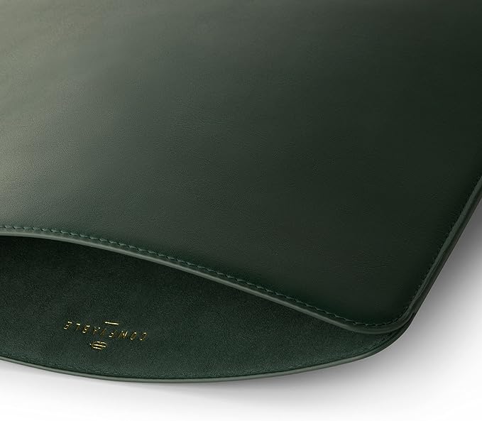 Comfyable Laptop Sleeve 14 Inch Precisely Compatible with MacBook Pro M5 M4 M3 M2 M1 Pro/Max 2025, Faux Leather Cover Case 14 in, Green