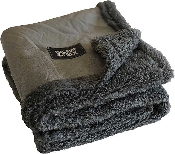 rocket & rex Large Waterproof Dog Blanket, Grey, Washable Waterproof Pet Blanket Protects Beds, Couches & Other Furniture, Premium Fleece Fabric with Reversible Faux Suede, 40" x 50" (Pack of 1)
