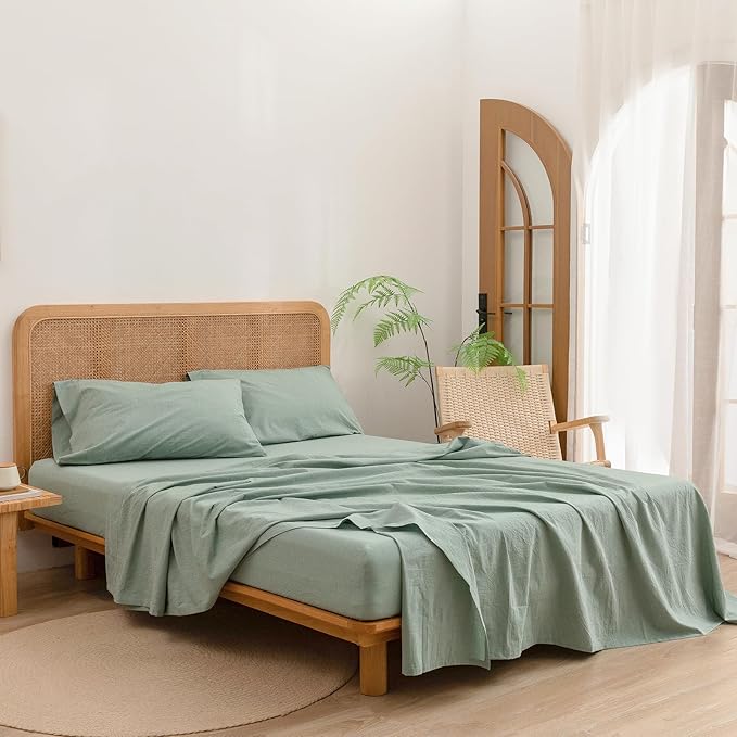 BESTOUCH Sheet Set 100% Washed Cotton Linen Feel Super Soft Comfortable Chic Lightweight 4 Pcs Home Bedding Set Solid Green Cal King