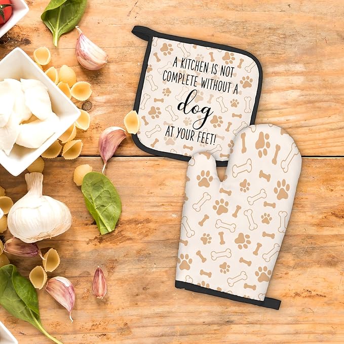 Dog Oven Mitts and Pot Holders Sets, Dog Lover Gifts for Women, Dog Paw Kitchen Accessories Sets, Complete Without a Dog at You Feet Heat Resistant Oven Glove Potholders for Kitchen Baking