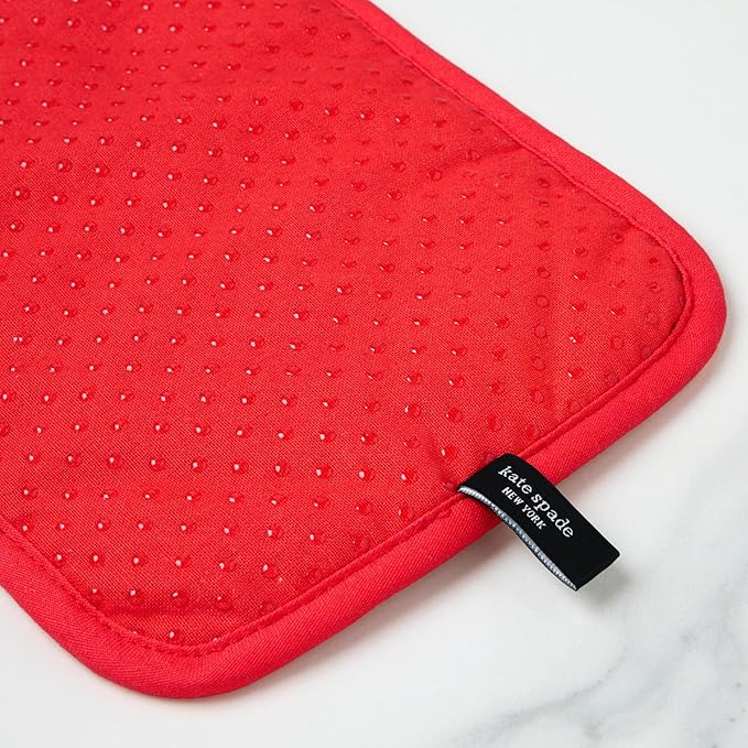 Kate Spade New York Hot Hot Hot Peppers Pot Holder 2-Pack Set, Heat Resistant, 100% Cotton, Red/Pink, 7"x10"