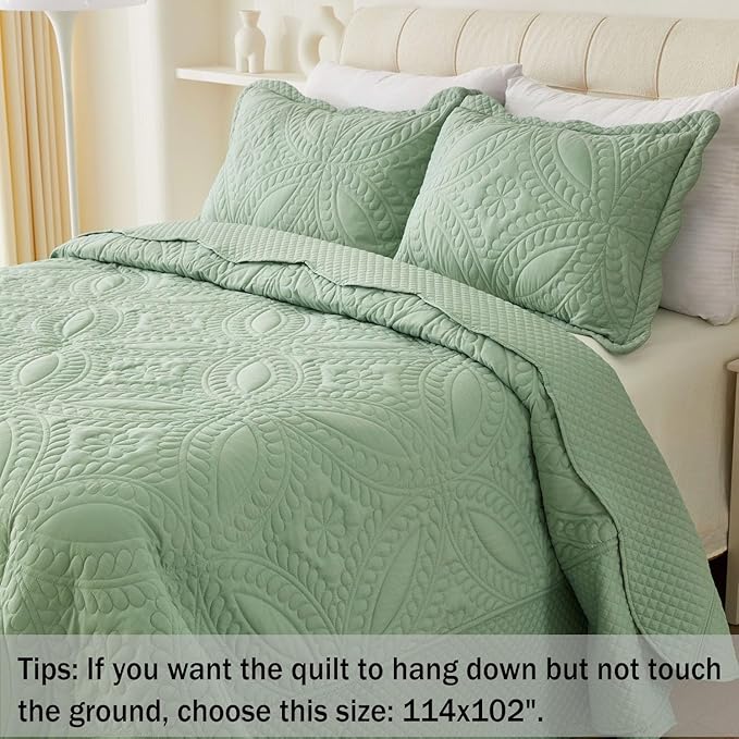 Oversized King Bedspread 114"x102",3 Pieces California King Quilt Set,Lightweight Green Bed Comforter Set for All Season,Modern Geometric Pattern Quilt Bedding Set