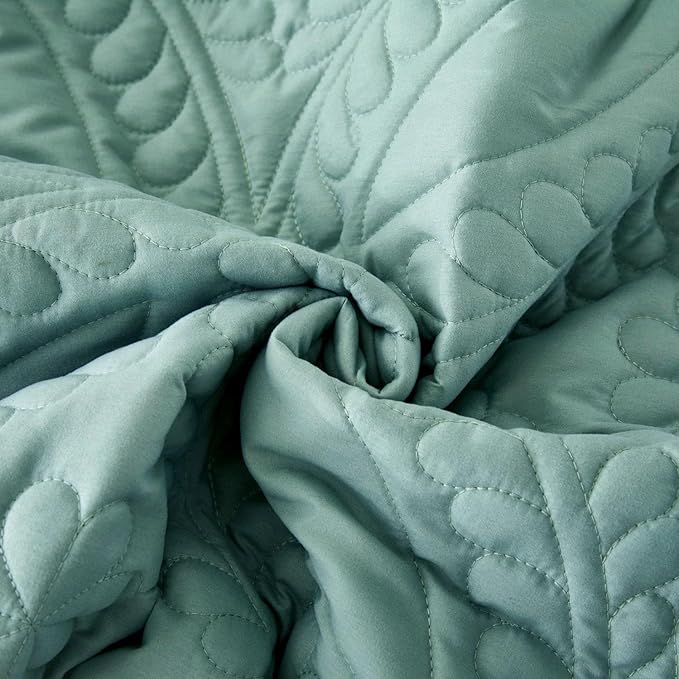Cmfshape Oversize King Bedspread 114"x102",3 Pieces California King Size Quilt,Lightweight Blue Quilt Set for All Season,Modern Coin Pattern Bedding Set(1 Quilt,2 Pillowshams)