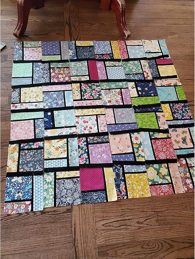 HANPATQUI 50PCS 5 x 5 inch Floral 100% Cotton Fat Quarters Fabric for Sewing and Quilting Bundles Precut Fabric Square for DIY Craft Patchwork