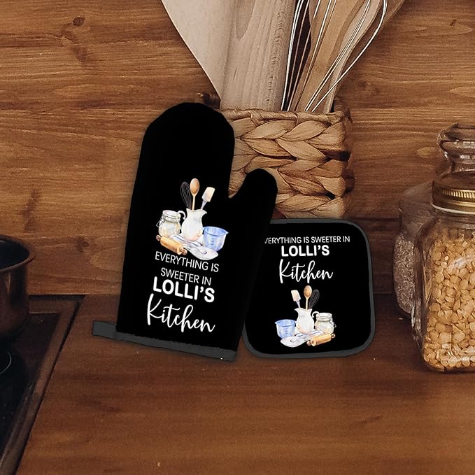 Lolli Gifts for Grandma Oven Mitts and Pot Holders Sets, Gifts forLolli from Grandkids Kitchen Accessories Sets, Sweeter in Lolli’s Kitchen Heat Resistant Oven Glove Potholders forKitchen