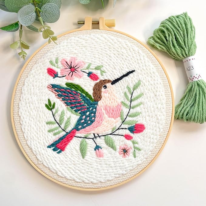 Myfelicity Punch Needle Embroidery Kit, Beginner Craft Set with Animal Pattern Design, 7.9 Inch Hoop (Hummingbird)