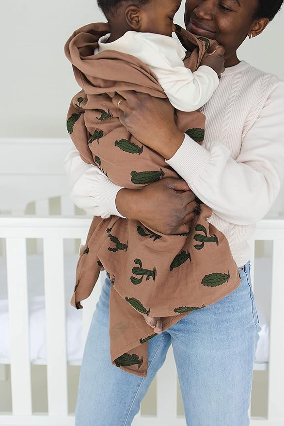Leyl&Ari Muslin Swaddle Blanket 100% Organic Cotton Lightweight Receiving Wrap for Infant & Newborn (Cactus, 47X47)