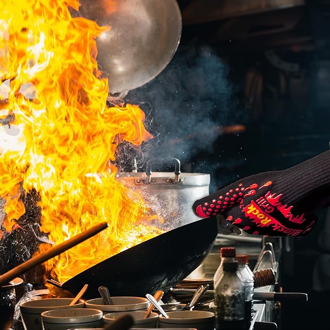 Black Rock Grill Fire & Heat Resistant Cooking Gloves 923F -28cm Silicone Safety Oven Mitts with Fingers- Gloves for Grilling, BBQ, Fireplace, Lava Stones, EN407,EN388, EN ISO 21420 Certified (Medium)