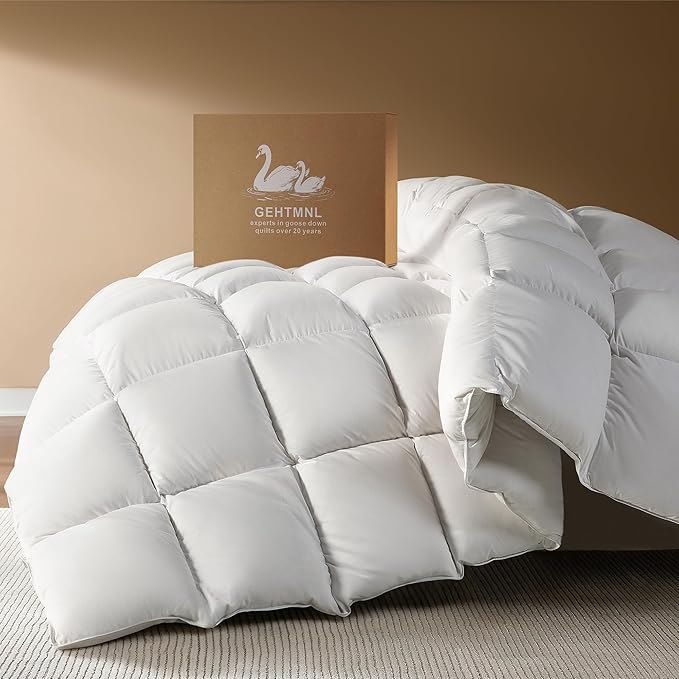 Goose Down Fiber Comforter Twin Size – All Season Naturally Breathable Down Comforters, Luxury Hotel Collection Duvet Insert with 8 Corner Tabs, Cotton Fabric & Baffle Box (White,41oz Fill)