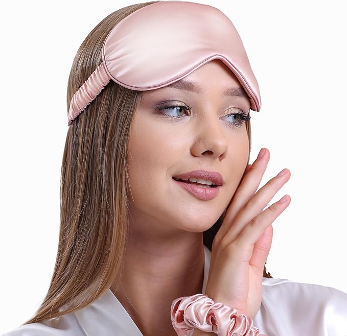 Vénera Silk Sleep Mask - 100% Pure 22 Momme Mulberry Silk Eye Sleeping Mask for Women and Men - Blackout Eye Mask for Sleeping (Light Pink)
