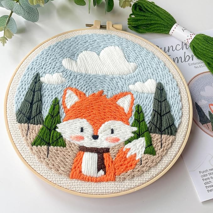 Myfelicity Punch Needle Embroidery Kit, Beginner Craft Set with Animal Pattern Design, 7.9 Inch Hoop (Fox)