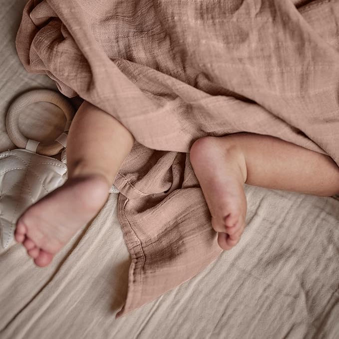 Huxie Swaddle - 100% Organic Cotton - Muslin Swaddle Blankets for Newborn, 47" x 47" (Blush)