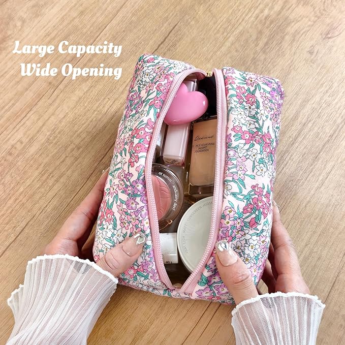STARDW Cute Quilted Floral Makeup Bag for Women, Large Capacity Travel Toiletry Bag with Zipper and Canvas Lining
