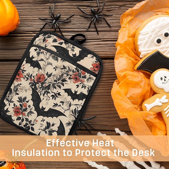 Gothic Halloween Bat Floral Pot Holders with Pockets, Vintage Dark Cottagecore Halloween Oven Pot Holders Heat Resistant Oven Mitts Hot Pads for Kitchen Baking Cooking, Set of 2
