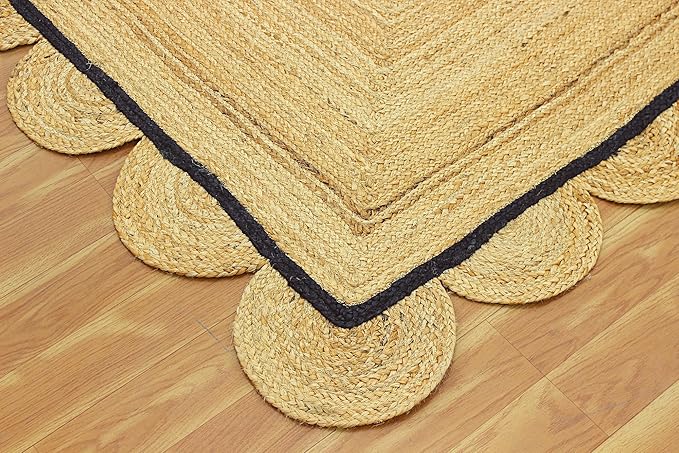Scalloped Jute Rug, Hand Woven Runner Area Rug, 2.6x10 Ft Beige & Black Braided Natural Sisal Kilim Rugs for Living Room, Kitchen, Entryway, Farmhouse